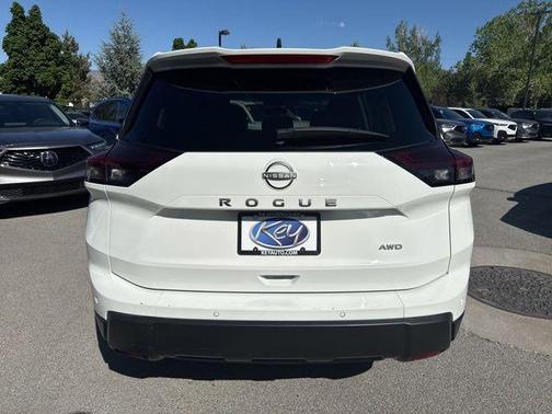 Glacier White 2024 Nissan Rogue S