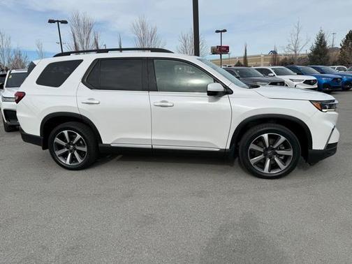 2023 Honda Pilot Elite