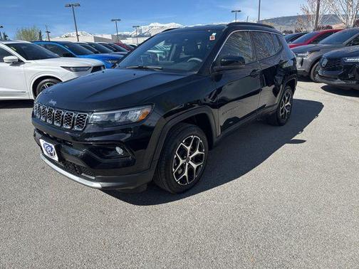 Diamond Black 2025 Jeep Compass Limited