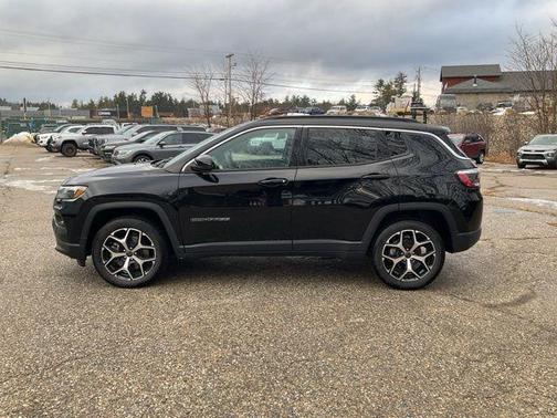 Diamond Black 2025 Jeep Compass Limited