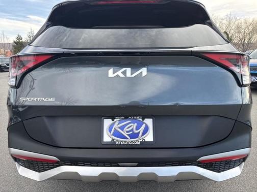 2024 Kia Sportage LX