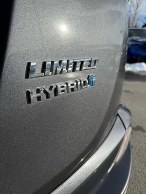 2017 Toyota RAV4 Hybrid Limited