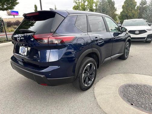 Deep Ocean Blue 2025 Nissan Rogue SV