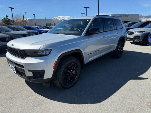 2024 Jeep Grand Cherokee L Laredo