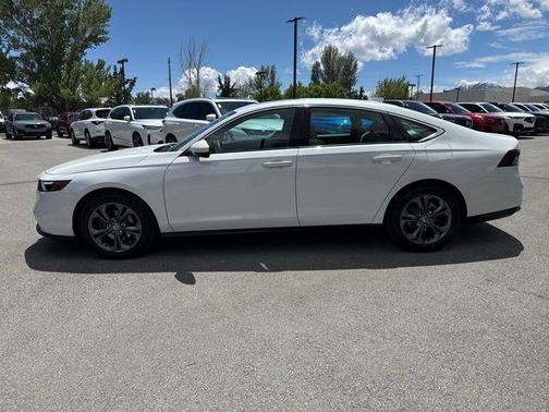 Platinum White Pearl 2023 Honda Accord EX