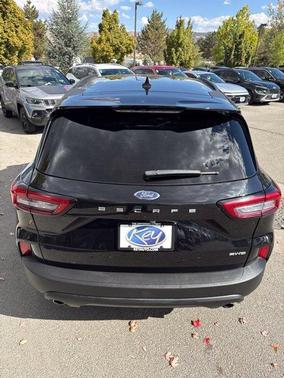 Black Metallic 2025 Ford Escape ST-Line Select