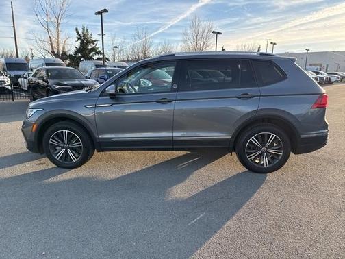 2024 Volkswagen Tiguan 2.0T Wolfsburg Edition
