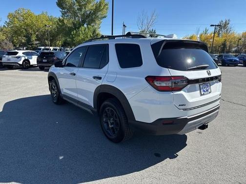 2023 Honda Pilot TrailSport
