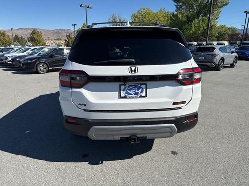 2023 Honda Pilot TrailSport