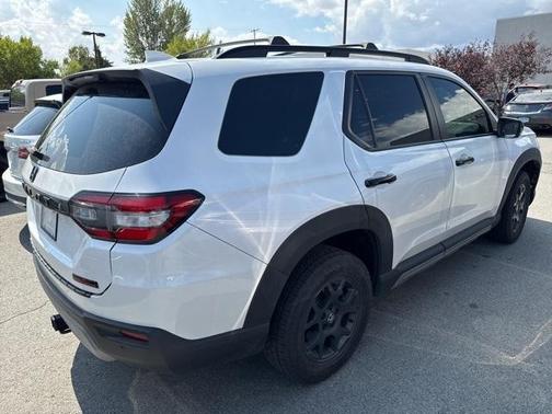 2023 Honda Pilot TrailSport