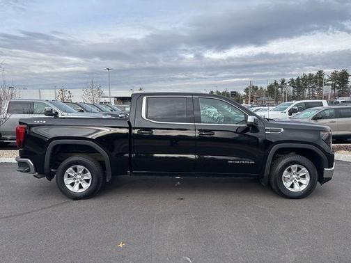 2024 GMC Sierra 1500 SLE