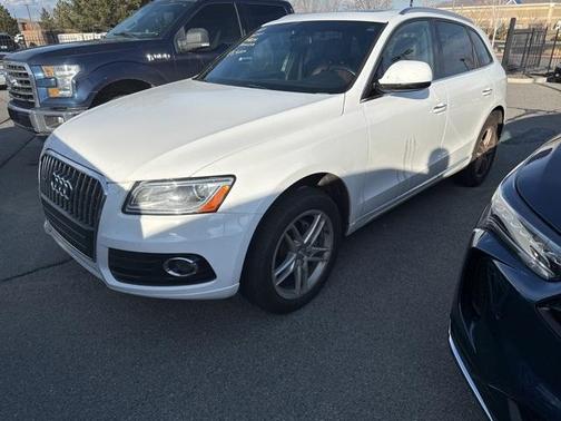 2016 Audi Q5 2.0T Premium