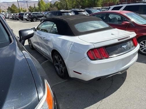 2016 Ford Mustang EcoBoost Premium