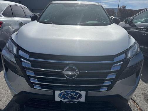 Brilliant Silver Metallic 2024 Nissan Rogue S