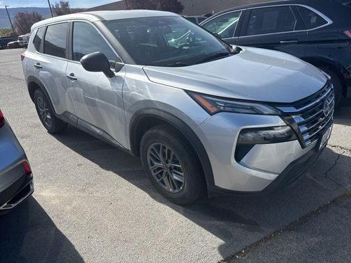 Brilliant Silver Metallic 2024 Nissan Rogue S