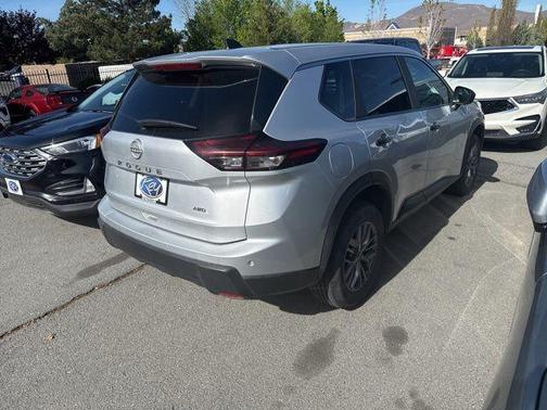 Brilliant Silver Metallic 2024 Nissan Rogue S