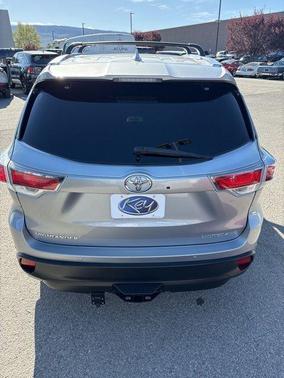 Silver Sky Metallic 2016 Toyota Highlander Limited Platinum