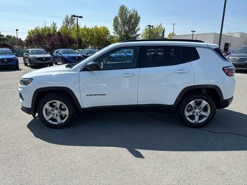 2024 Jeep Compass Latitude