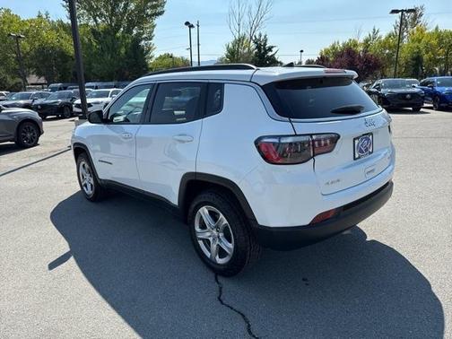 2024 Jeep Compass Latitude