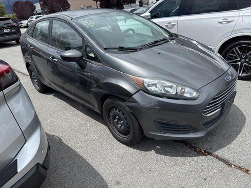Magnetic 2018 Ford Fiesta SE