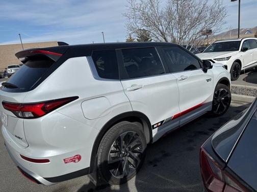2024 Mitsubishi Outlander PHEV SE RALLIART