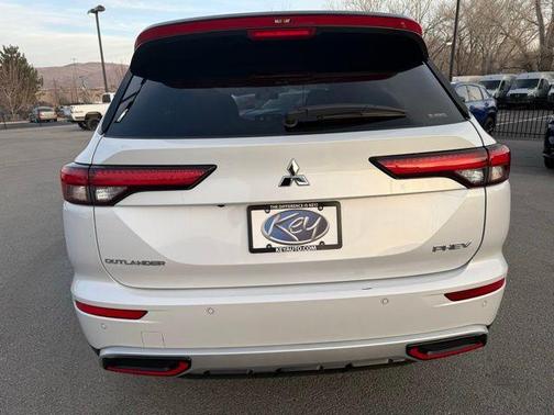 2024 Mitsubishi Outlander PHEV SE RALLIART