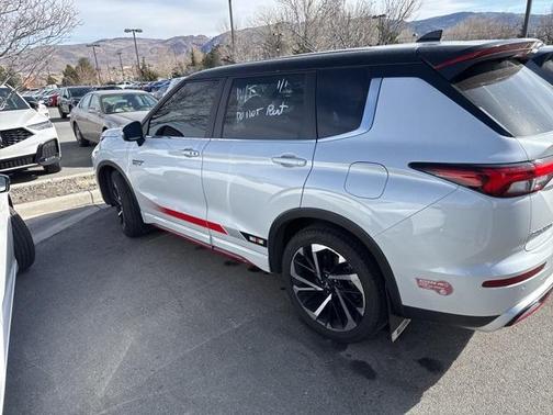 2024 Mitsubishi Outlander PHEV SE RALLIART