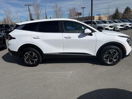 2025 Kia Sportage LX