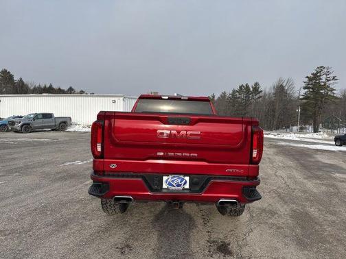 Cayenne Red Tintcoat 2022 GMC Sierra 1500 Limited AT4