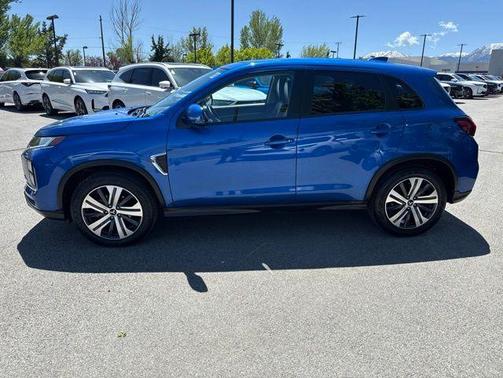 Blue 2024 Mitsubishi Outlander Sport 2.0 ES