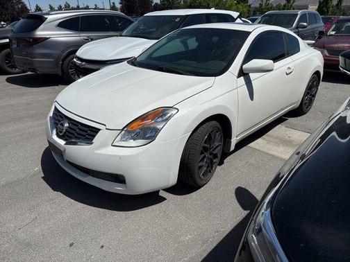 Winter Frost 2008 Nissan Altima 2.5 S