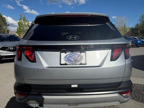 Shimmering Silver 2025 Hyundai TUCSON SEL