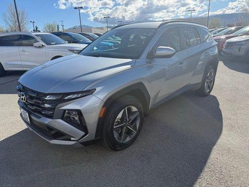 Shimmering Silver 2025 Hyundai TUCSON SEL