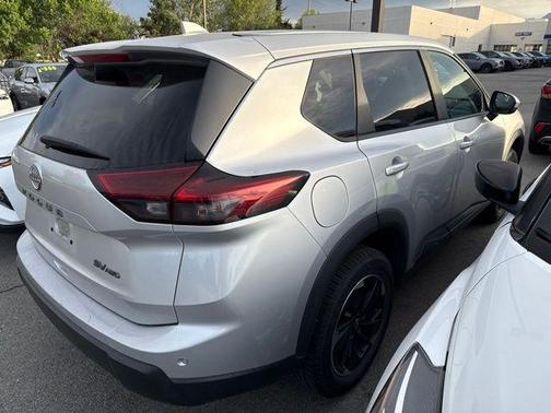 Brilliant Silver Metallic 2024 Nissan Rogue SV