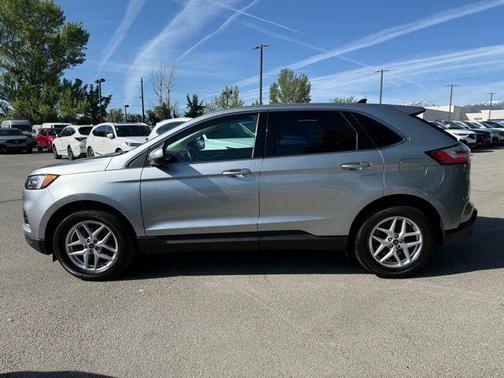 Silver Metallic 2023 Ford Edge SEL