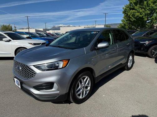 Silver Metallic 2023 Ford Edge SEL