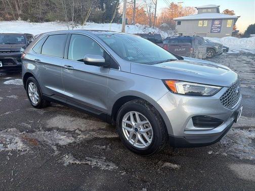 Silver Metallic 2023 Ford Edge SEL