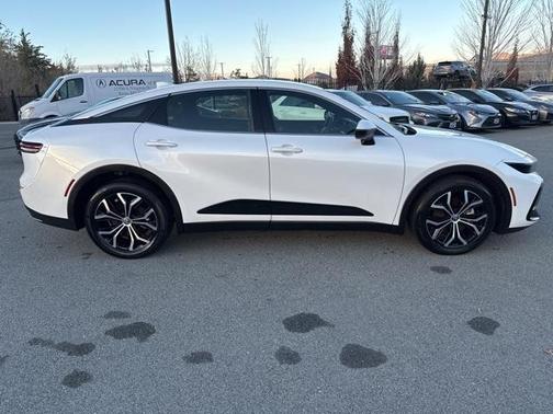 2024 Toyota Crown XLE