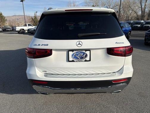 2023 Mercedes-Benz GLB 250 4MATIC