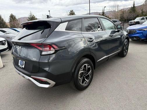 2024 Kia Sportage LX