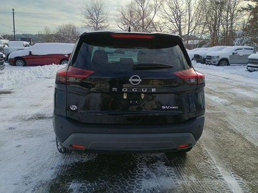 Black 2023 Nissan Rogue SV