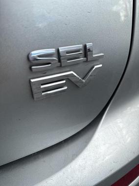 2024 Mitsubishi Outlander PHEV SEL
