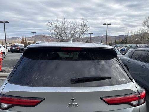 2024 Mitsubishi Outlander PHEV SEL