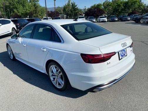 2022 Audi A4 45 S line Premium Plus