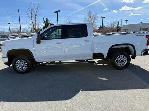 2024 Chevrolet Silverado 2500 LT