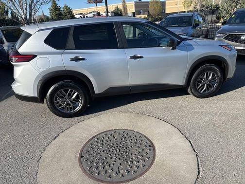 Brilliant Silver Metallic 2024 Nissan Rogue S