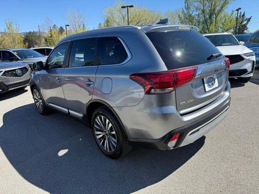 Mercury Gray Metallic 2020 Mitsubishi Outlander SEL