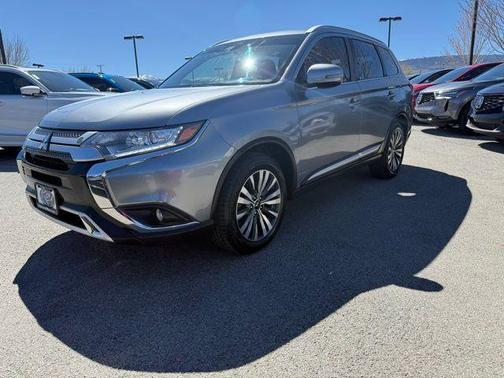 Mercury Gray Metallic 2020 Mitsubishi Outlander SEL