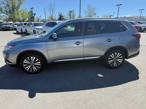 Mercury Gray Metallic 2020 Mitsubishi Outlander SEL