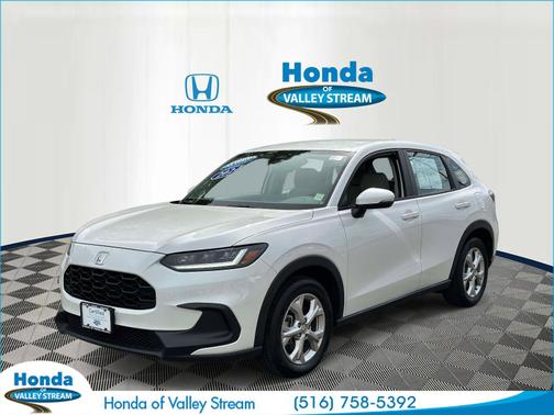 Platinum White Pearl 2024 Honda HR-V